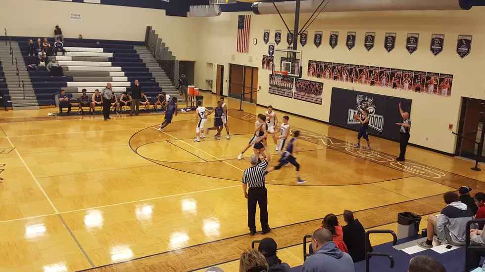 HS Basketball – Spartans Streak Past Lakewood for Road Win