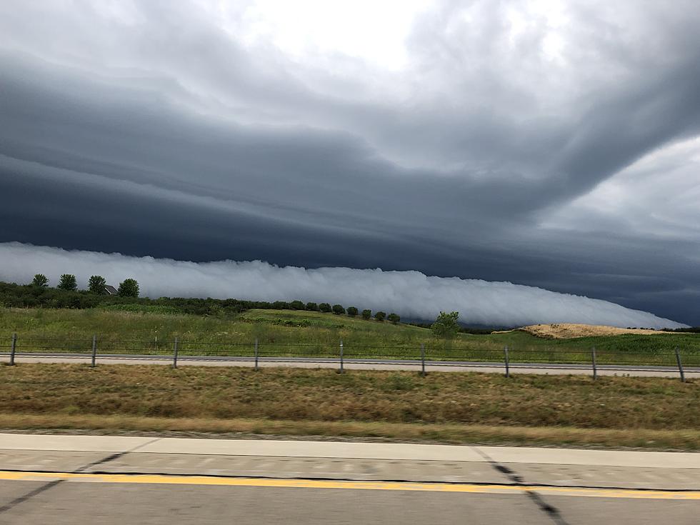 [VIDEO] Rare ‘Shelf Cloud’ Forms During Southwest Michigan Storms