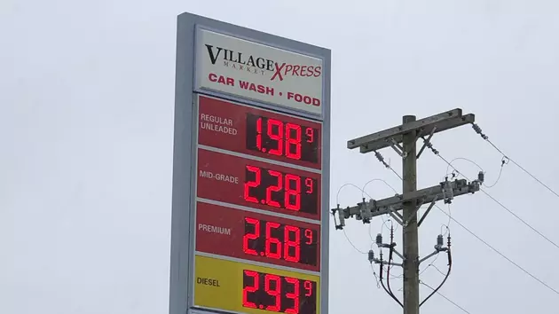Michigan Gas Prices Fall Below $2.00 A Gallon