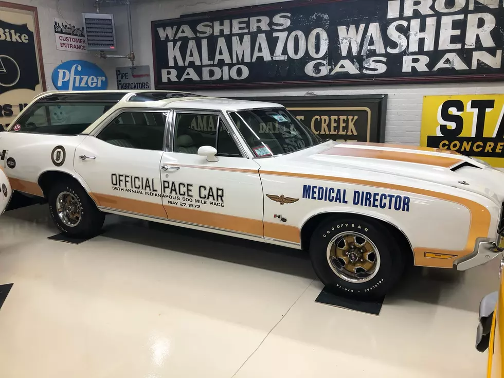 Kalamazoo Man’s Restored Indy 500 Vista Cruiser at Grand Rapids Auto Show