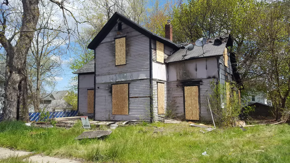 Suspects Sought in Vacant Home Fire in Battle Creek