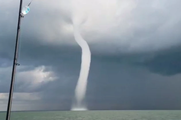 World Record Waterspout Outbreak Set In The Great Lakes