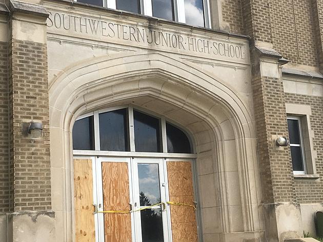 VIDEO: Check Out the Inside of this Abandoned Battle Creek School
