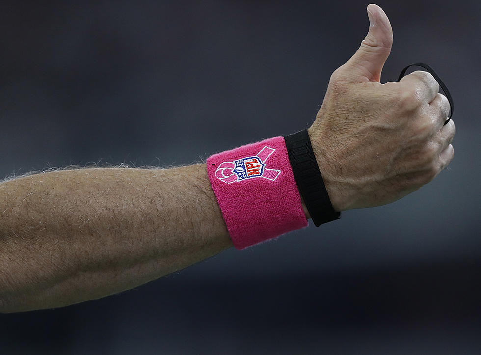 NFL Teams Want To Use Wristbands To Identify The Unvaccinated Players