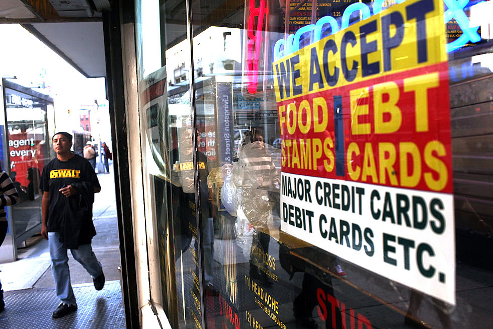How Much Do You Spend On Food Each Month?  Michigan Food Stamp Recipients Receive