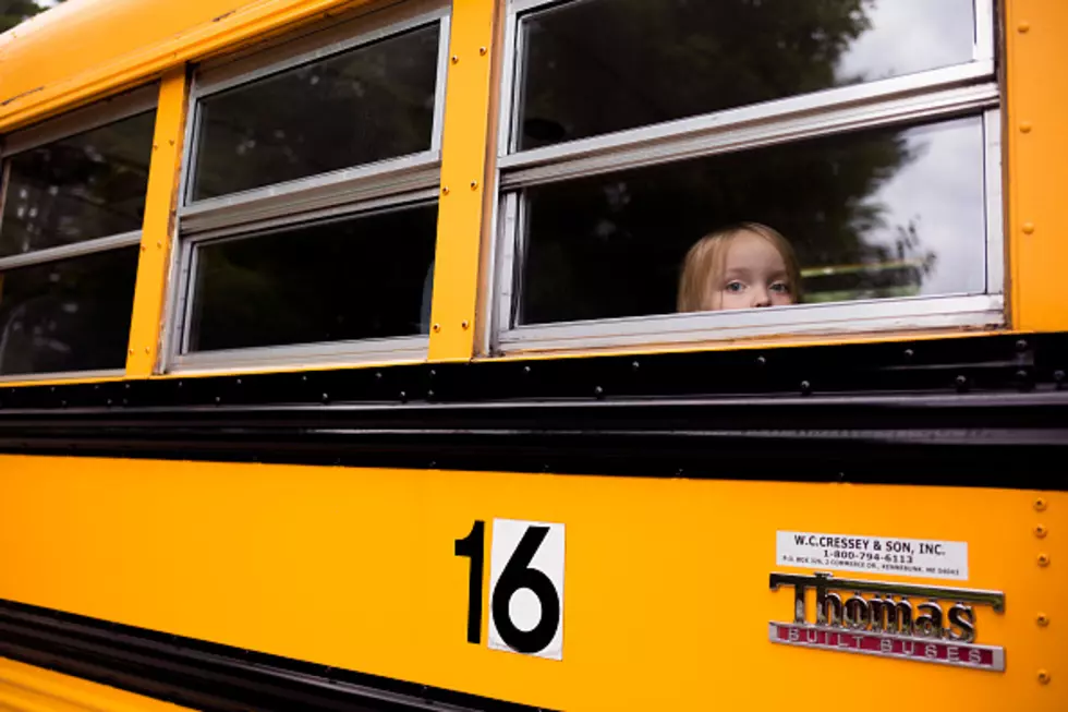 Creep Chases 9-Yr-Old Girl Leaving School Bus