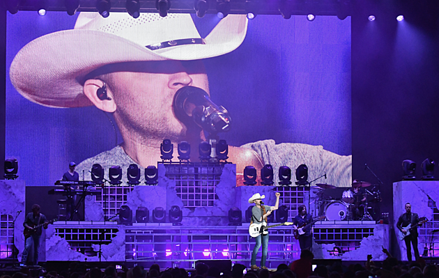 WOW Exclusive: Justin Moore Boise Presale &#8211; Going on Now