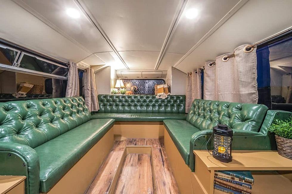 The Only Rentable Double Decker Bus In The U.S. is in Caldwell Idaho on Airbnb