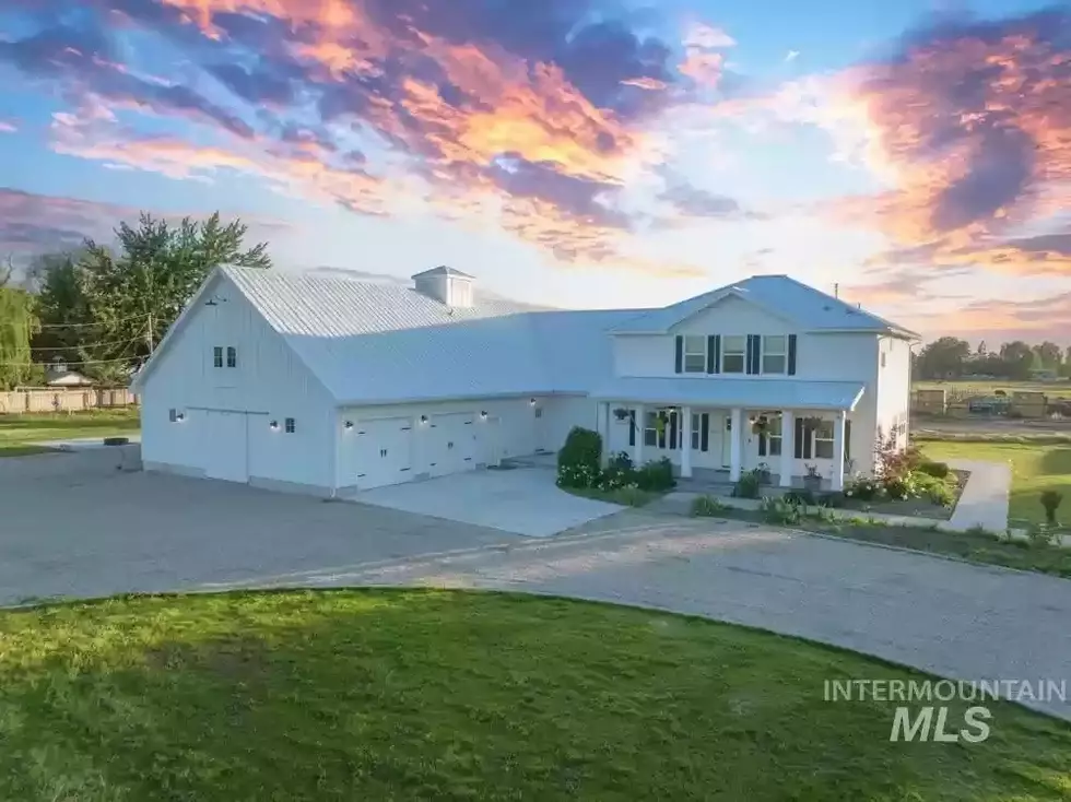 $1.8 Million Modern Farmhouse in Emmett is Absolutely Stunning