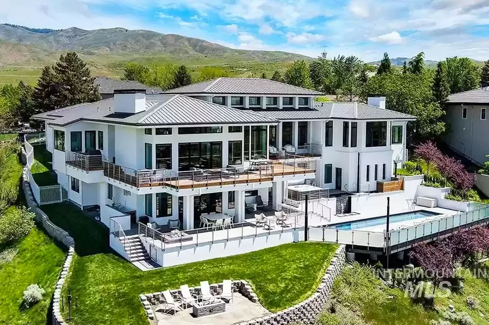 $5 Million Luxury Home Has Stunning View of Boise's Downtown...