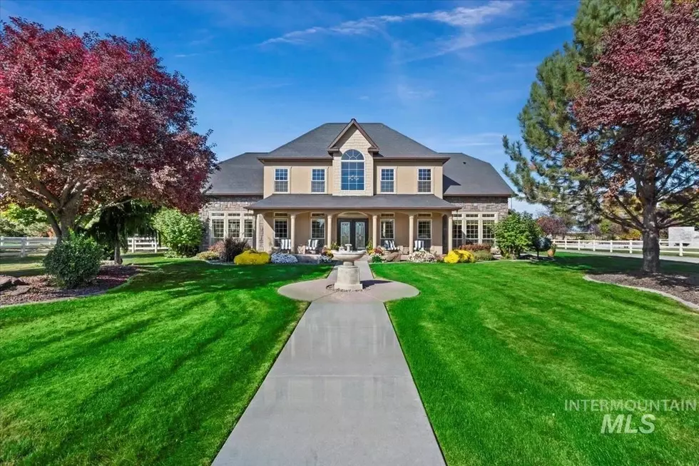 $1.6 Million Home in Nampa is the Perfect "Idaho" Home [Photos]