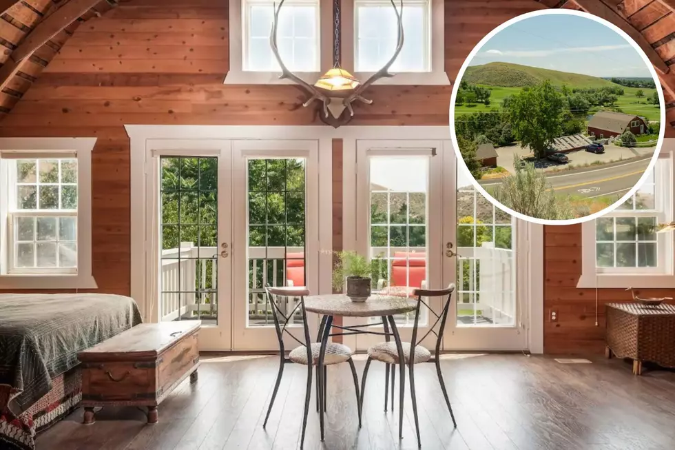 This 1910 Remodeled Barn Offers Beautiful Views In Boise