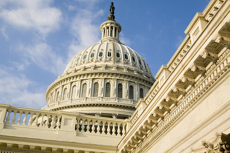 Stimulus Bills Stalls in the Halls of Congress