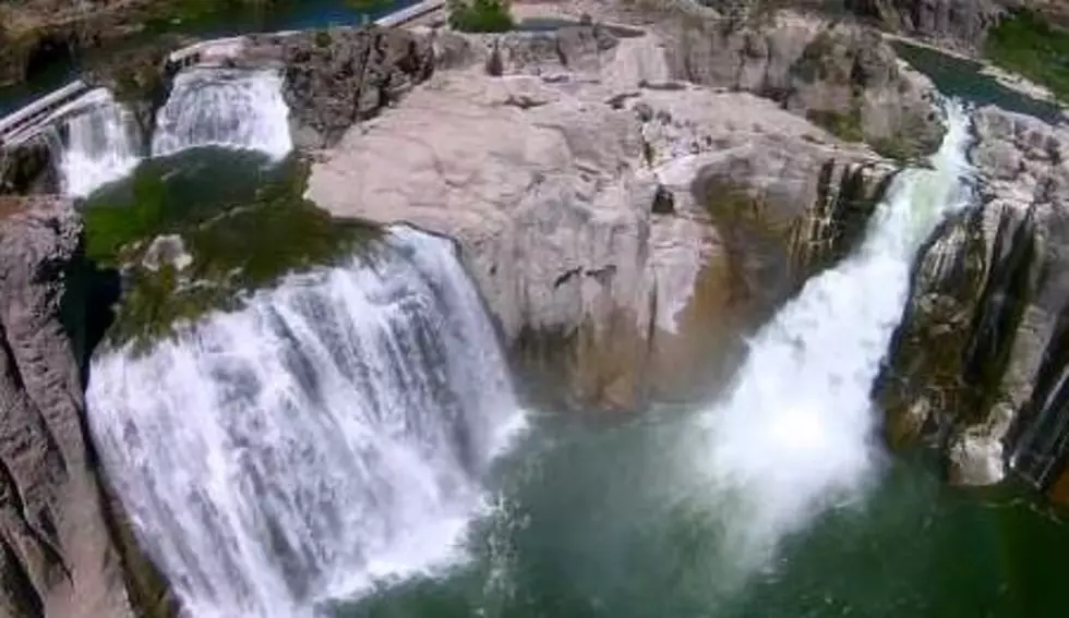 Shoshone Falls Water Flow Peaks