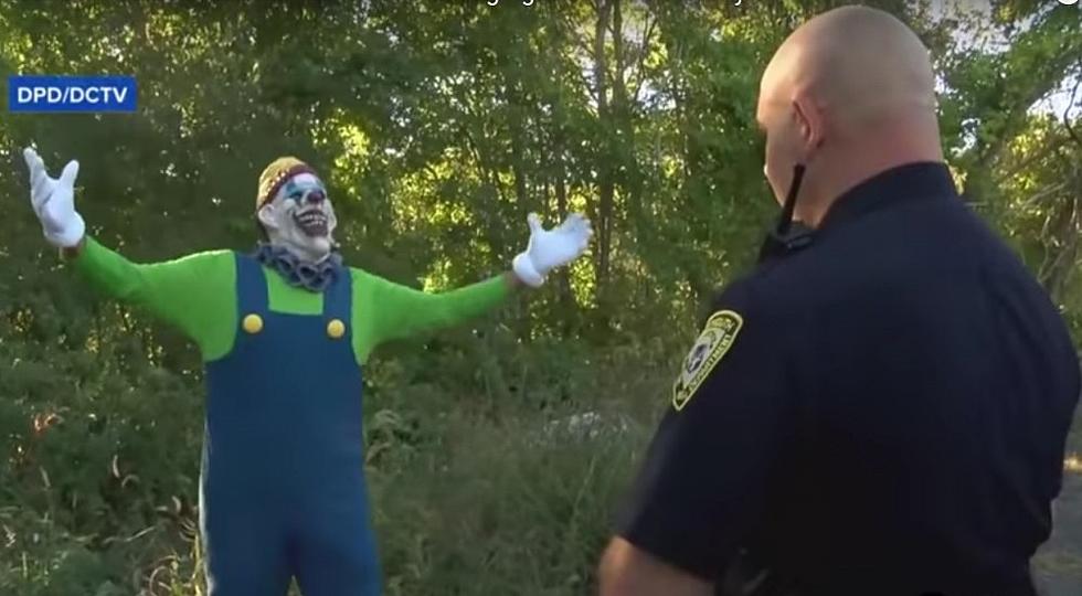 Cops Deal With Creepy Clowns