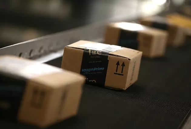 Amazon Customers Can Now Return Things at Retail Stores