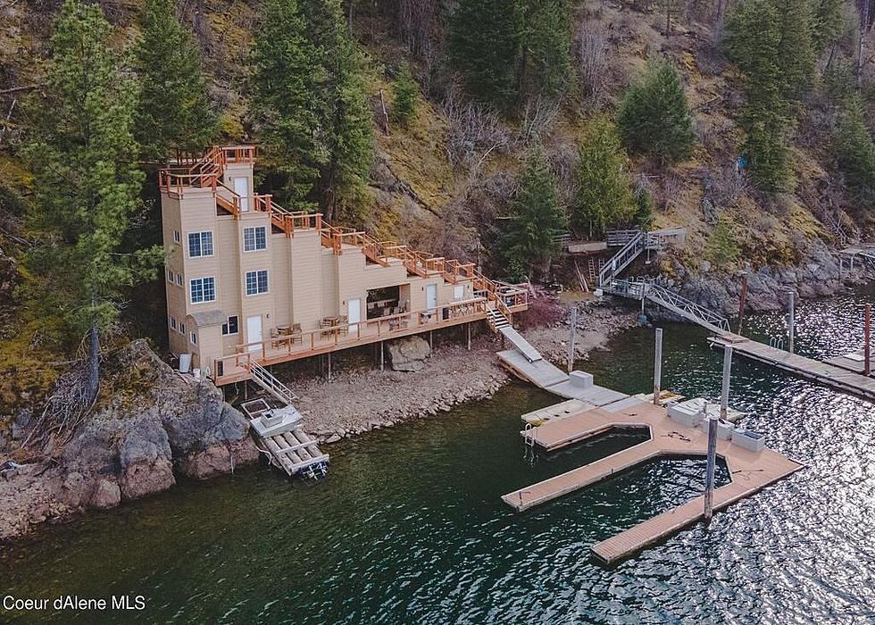Idaho&#8217;s &#8216;Stair Home&#8217; is on the Market and is Perfect for #LakeLife