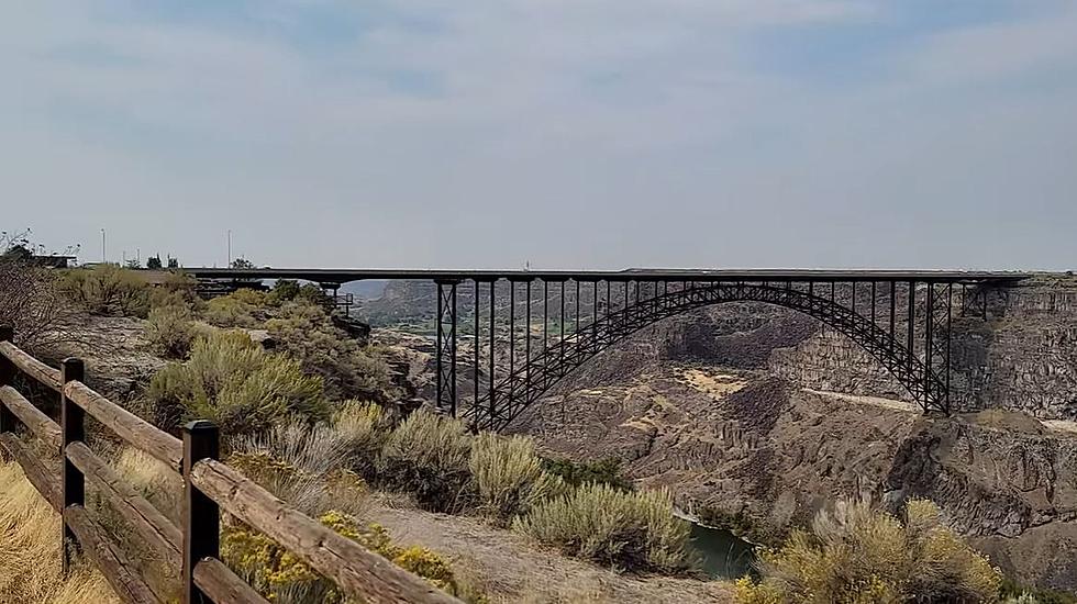 10 Incredible Facts About Twin Falls’ World-Famous Perrine Bridge [PICS]