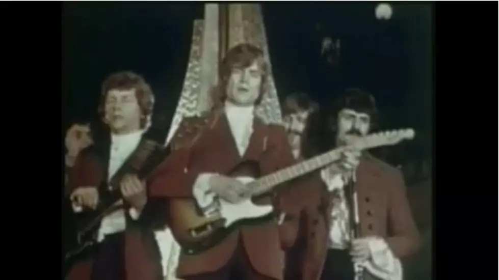 Classic Rock Songs For Valentine’s Day Featuring  “Nights In White Satin” By The Moody Blues [VIDEO]