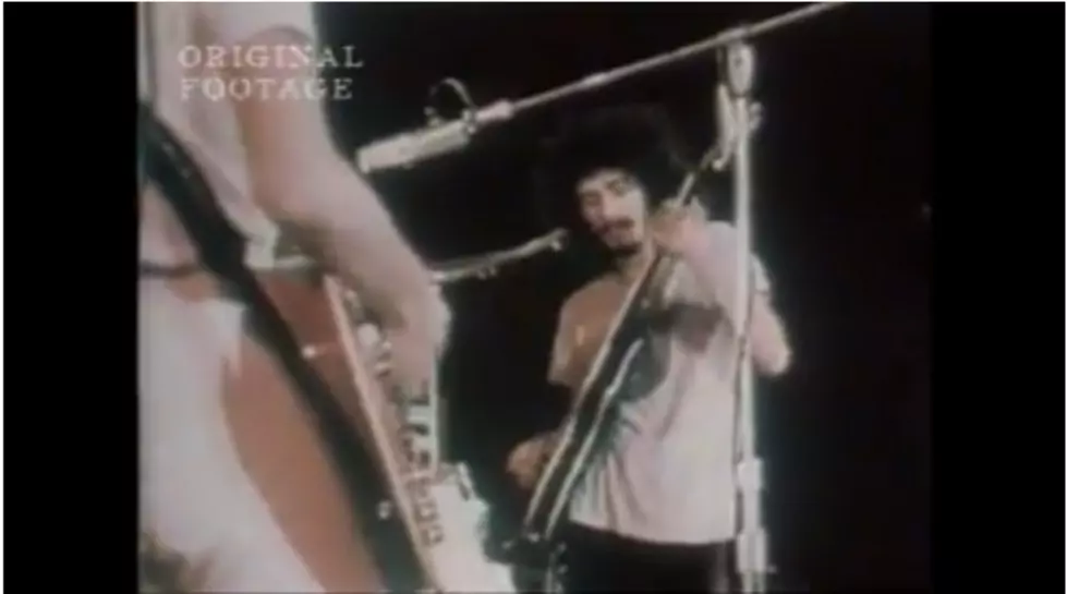 Memorable Classic Rock Guitar Licks, Part Two, Santana, “Soul Sacrifice” [VIDEOS]