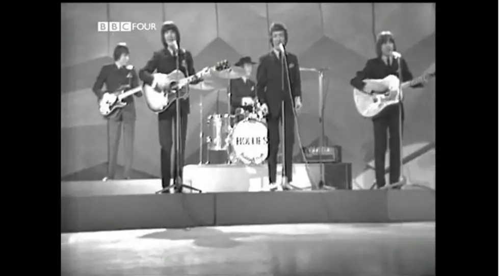 Memorable Classic Rock Guitar Licks, Part Two, The Hollies, “Long Cool Woman in a Black Dress” [VIDEOS]