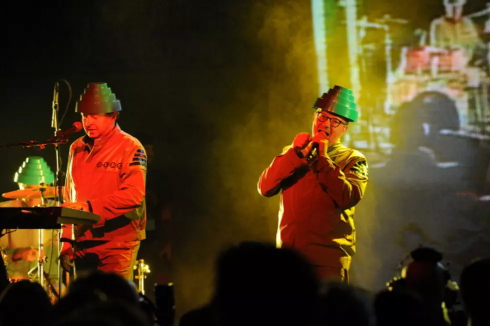 Classic Rock Songs To Warm Up With During This Cold Winter &#8211; Devo [VIDEOS]