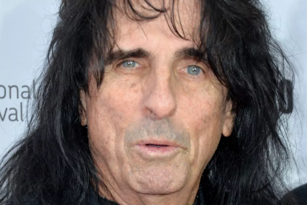 Is Alice Cooper Taking His “Super Group” on the Road