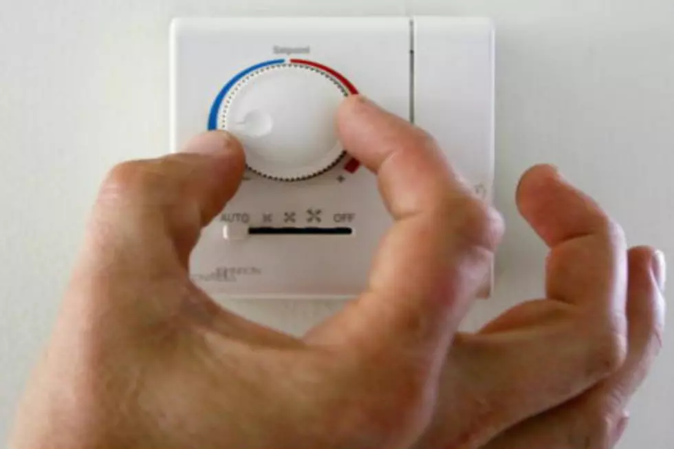 When Do You Start Firing Up The Air Conditioner ? [POLL]