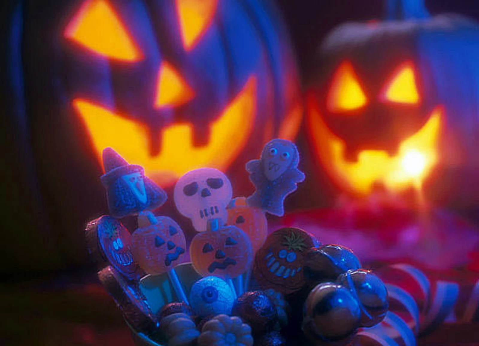 Фоны Хэллоуинские конфеты