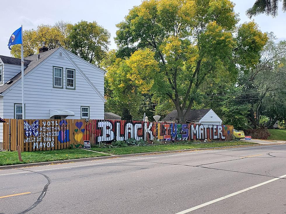 BLM Fence in Minnesota, City Says Paint Over It- It's Political