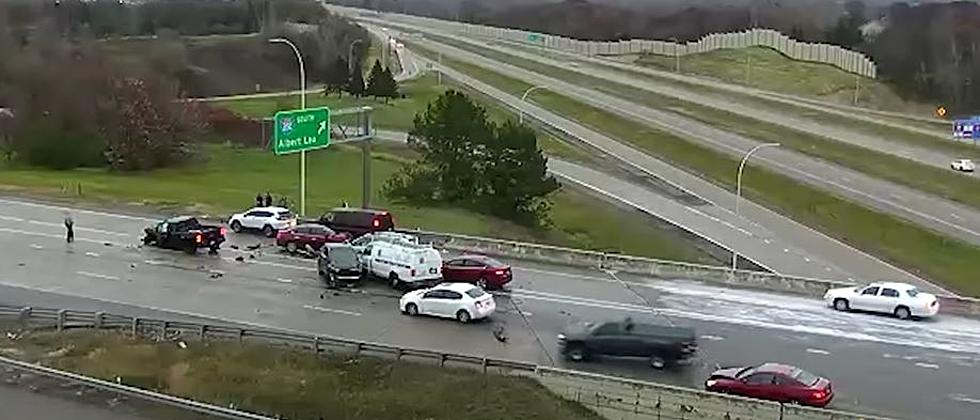 Watch This 11 Car Pileup That Happened In Eagan Saturday (Video)