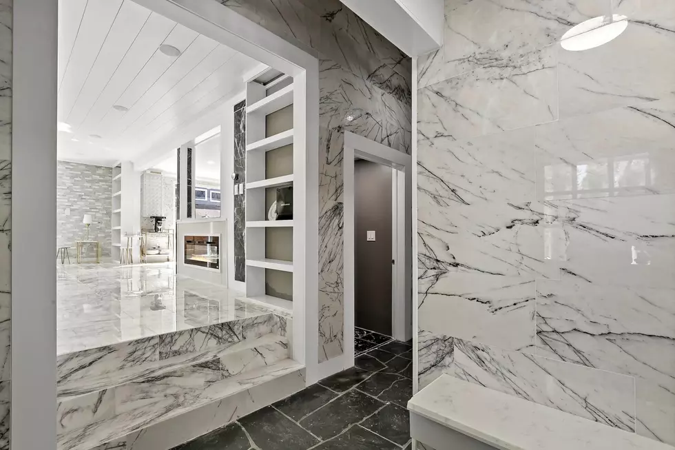 Zillow Gone Wild &#8220;Marble House&#8221; in Minnesota [PHOTOS]