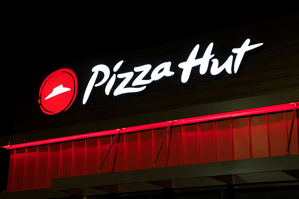How the Federal Way Pizza Hut Saved Valentine’s Day