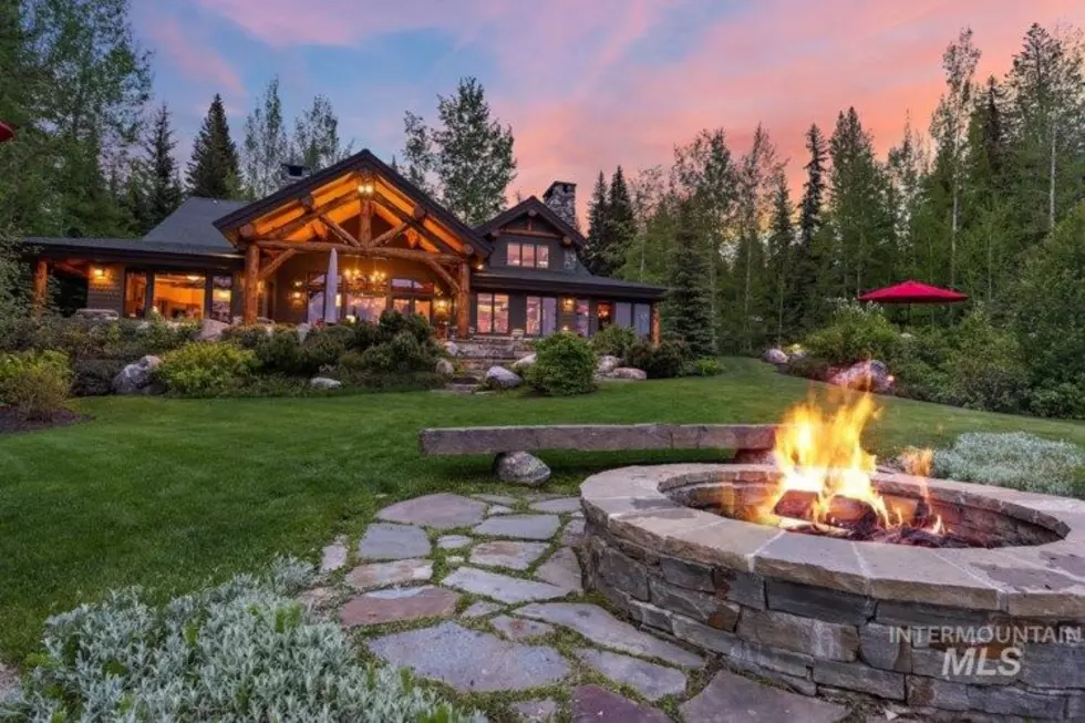 McCall’s Most Expensive Home Has Two Tremendous Private Beaches
