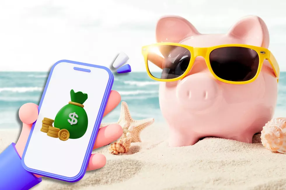 Win a $100 Visa Gift Card with LITE-FM’s App Grab!