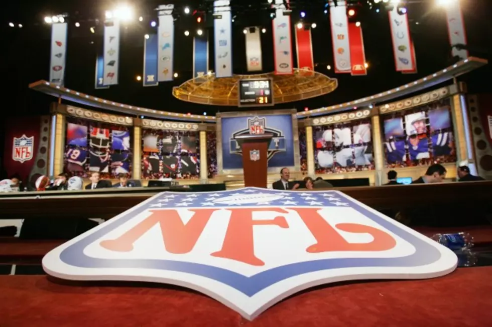 Use This Generator to Make Your Own Spoof NFL Draft Scouting Report