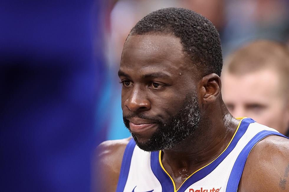 Dude, What’s Up With Draymond Green??!!