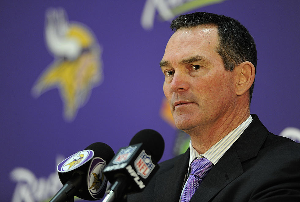 Zimmer Says Peterson Can Play For Vikings Or Not At All