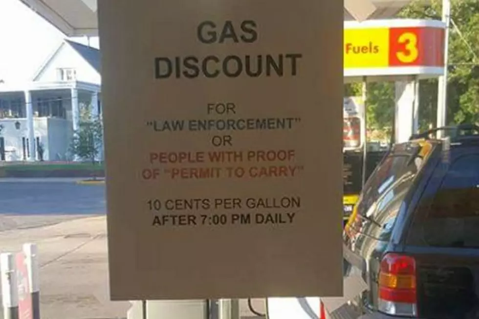 Gas Station Offers Discount to Armed Customers