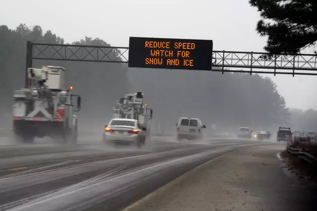 Icy Conditions Linger in Central U.S.