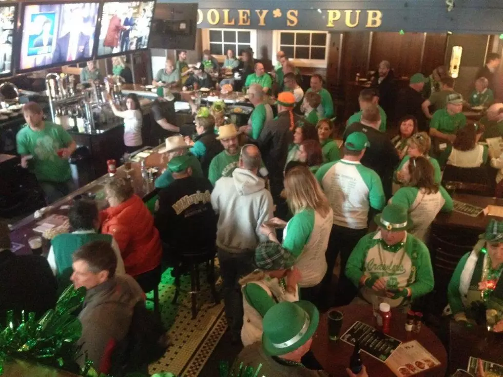 Rochester Irish and Non-Irish Hit the Local Pubs