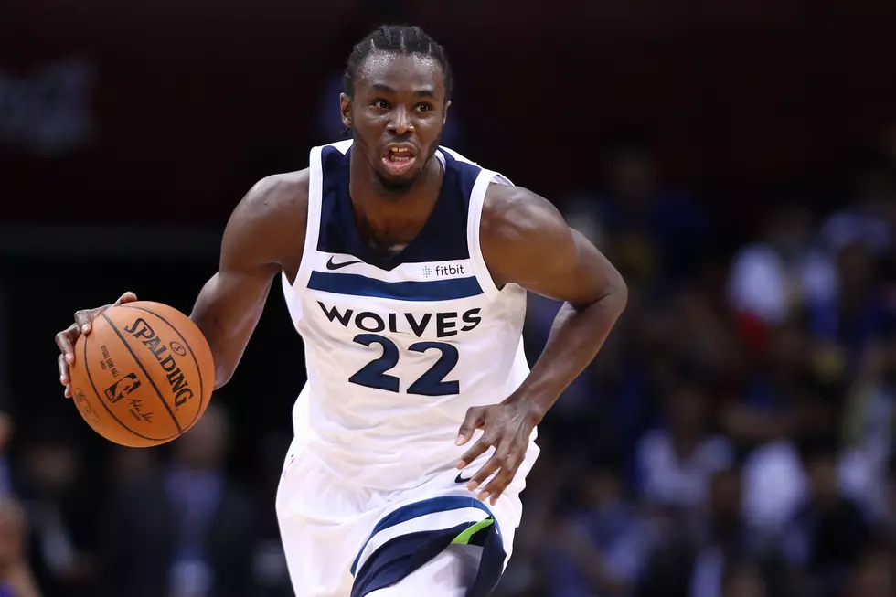 Wiggins Outscores Griffin, Timberwolves Finally Get Road Win