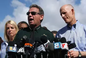 Florida School Security Officer Did Not Try to Stop Shooting