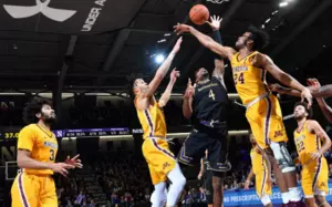 Gophers Keeping Hoops Tournament Hopes Alive