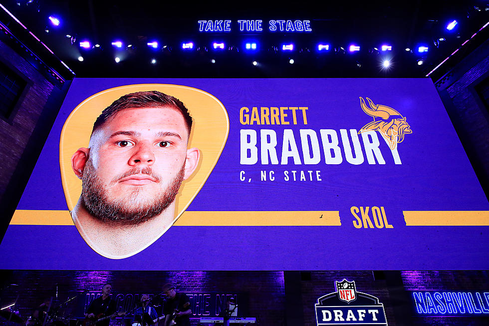 Vikings Select Center With Number One Pick