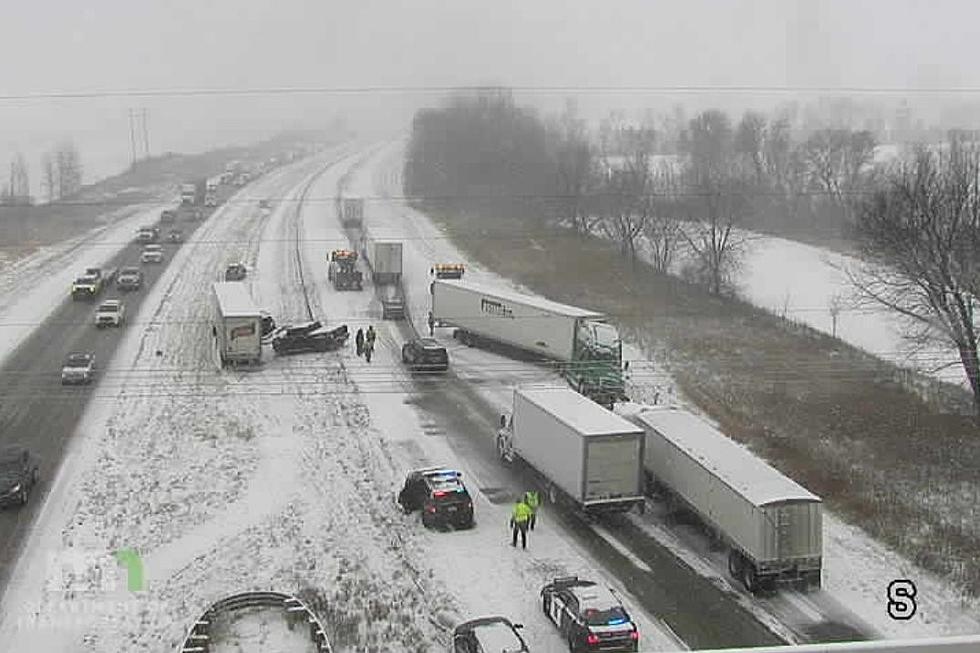 300+ Crashes in Minnesota – Some Captured on Videos (WATCH)