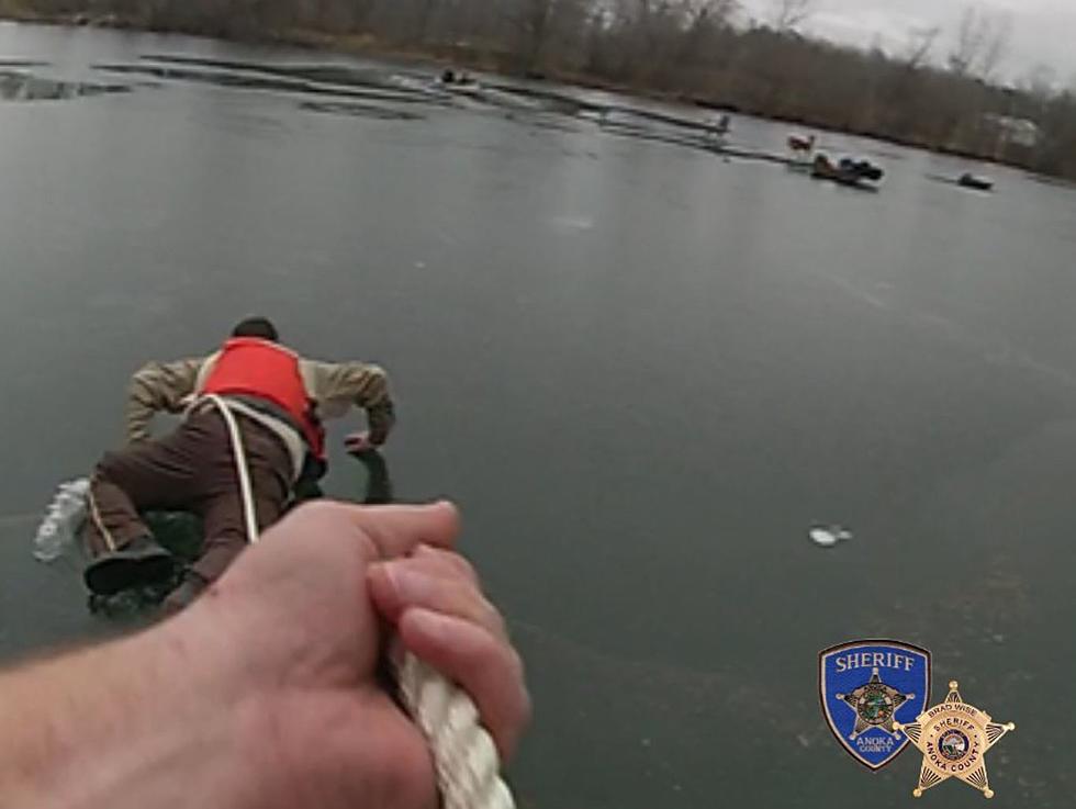 Minnesota Sheriff’s Office Issues Ice Warning After Daring Rescue