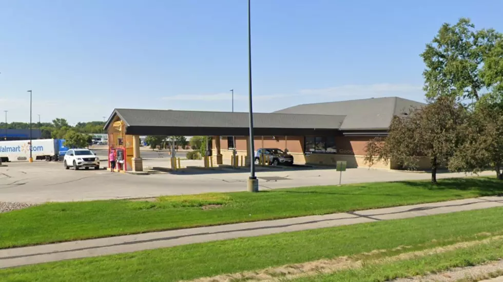 Rochester Police Respond to Bomb Threat at Rochester Bank, Suspect Arrested