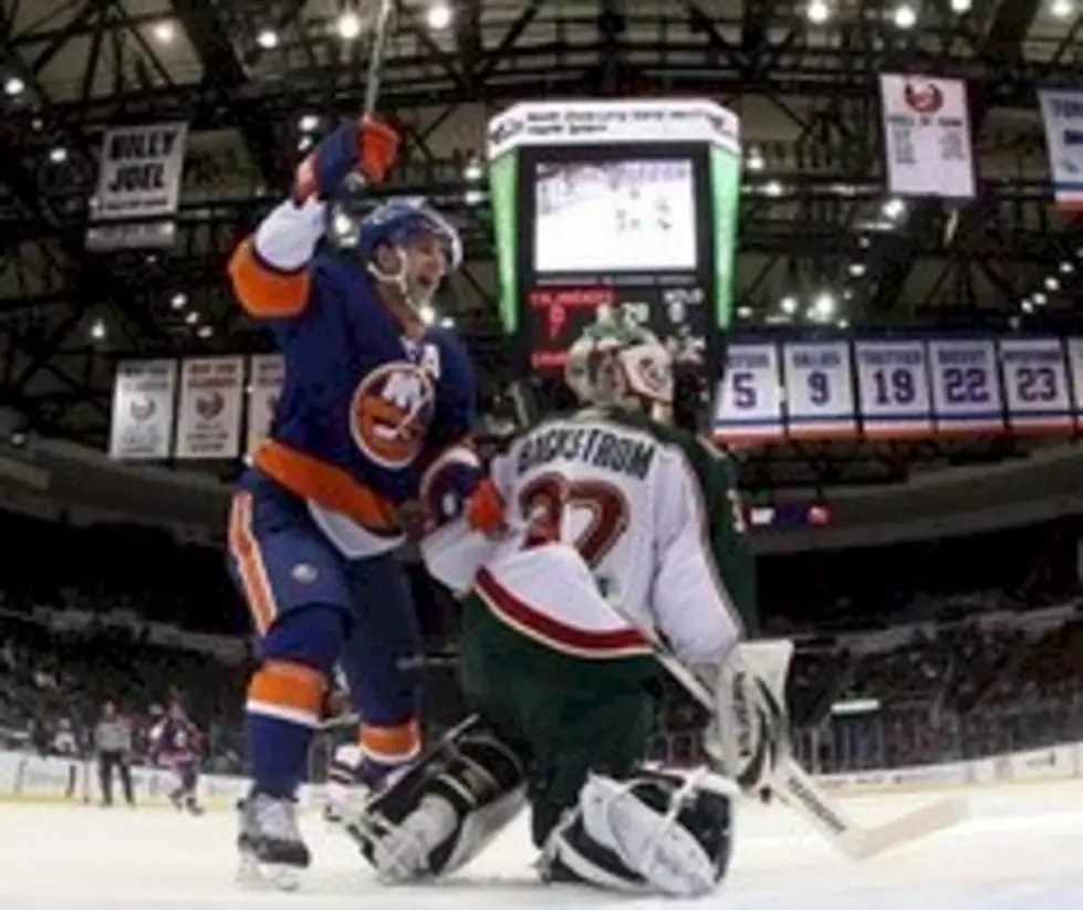 Islanders Chase Backstrom And Beat Wild