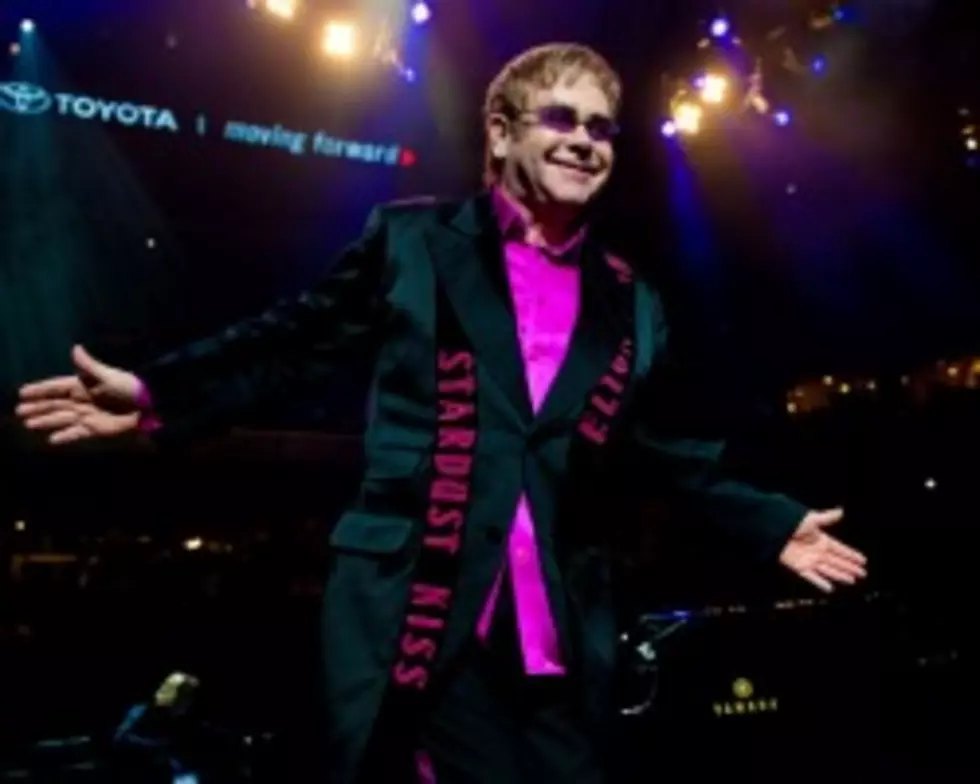 93-Year-Old Gets Elton John’s Flowers